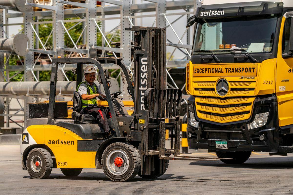 Forklift operator uae